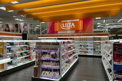 Image Ulta Beauty outperforms in Q3 and raises annual financial forecasts